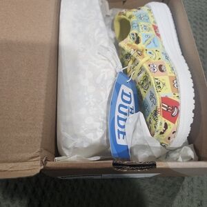 Hey Dude Kids Cartoon Print Shoes - Yellow and White